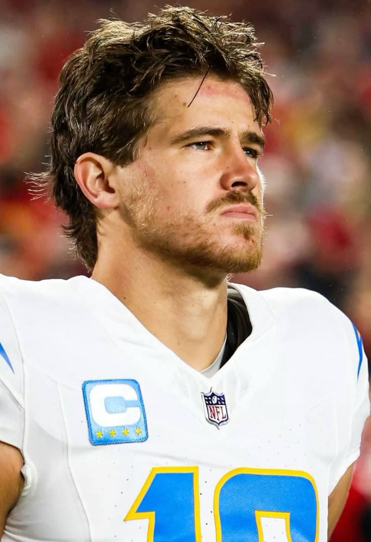 JUSTIN HERBERT